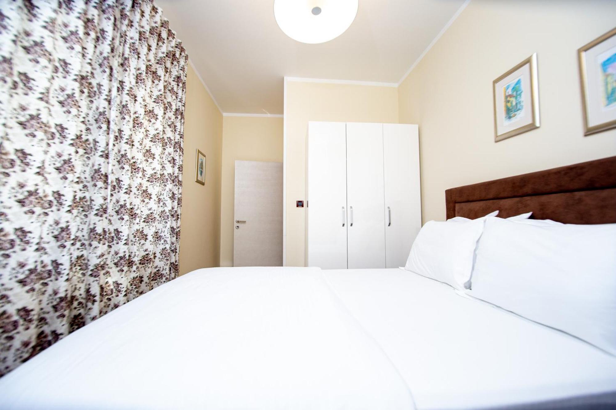Hotel Opera Jaz Budva Bagian luar foto