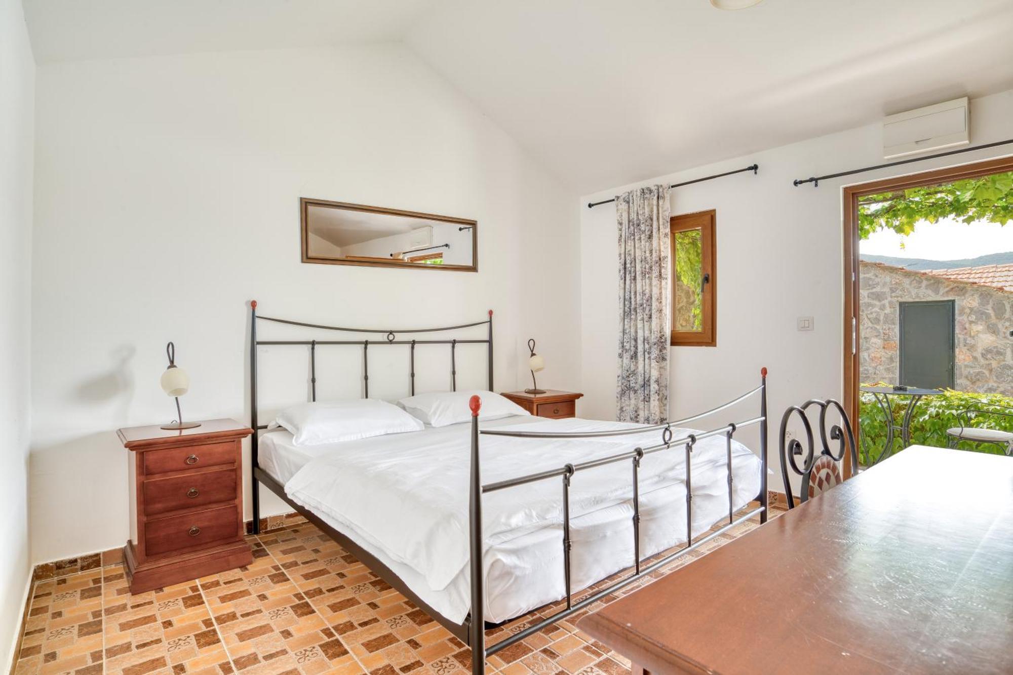 Hotel Opera Jaz Budva Ruang foto